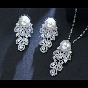 Cubic Zirconia Long Pearl Drop 925 sterling silver